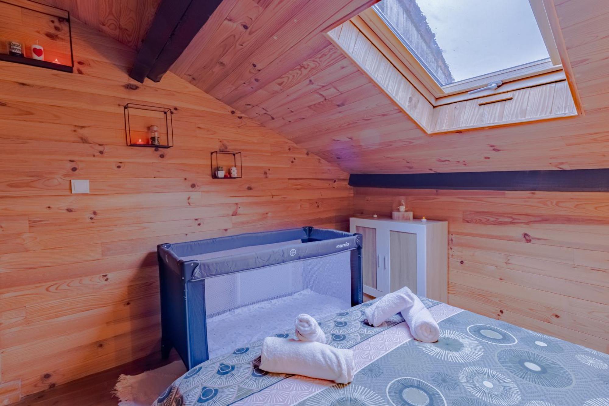 Le Chalet Saint-Pardoux-la-Rivière Eksteriør bilde