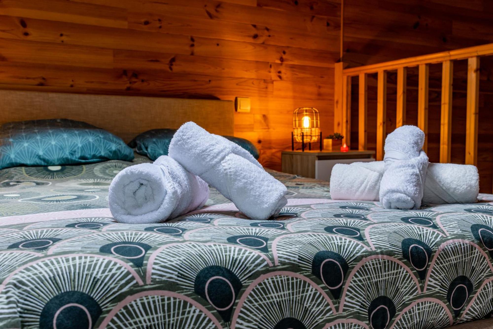 Le Chalet Saint-Pardoux-la-Rivière Eksteriør bilde